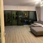 Stunning View Apt Free Parking *