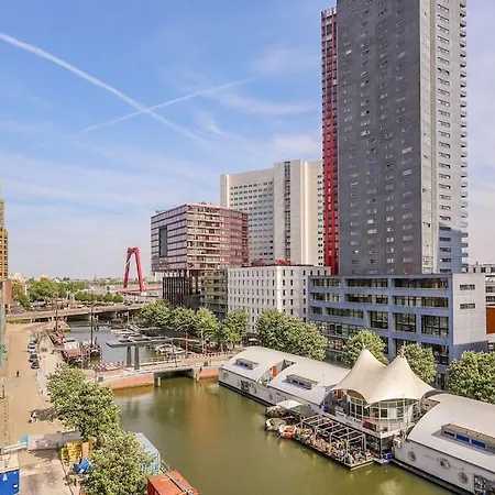 Apartment Stunning View Apt Free Parking