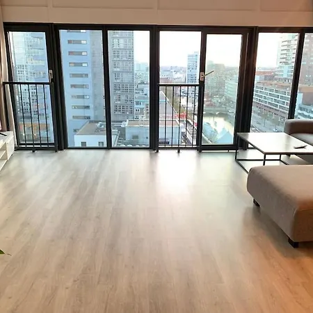 Stunning View Apt Free Parking Apartment Rotterdam